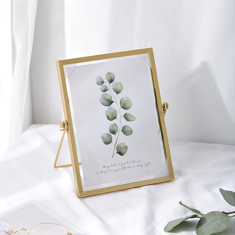 Floating Picture Frame